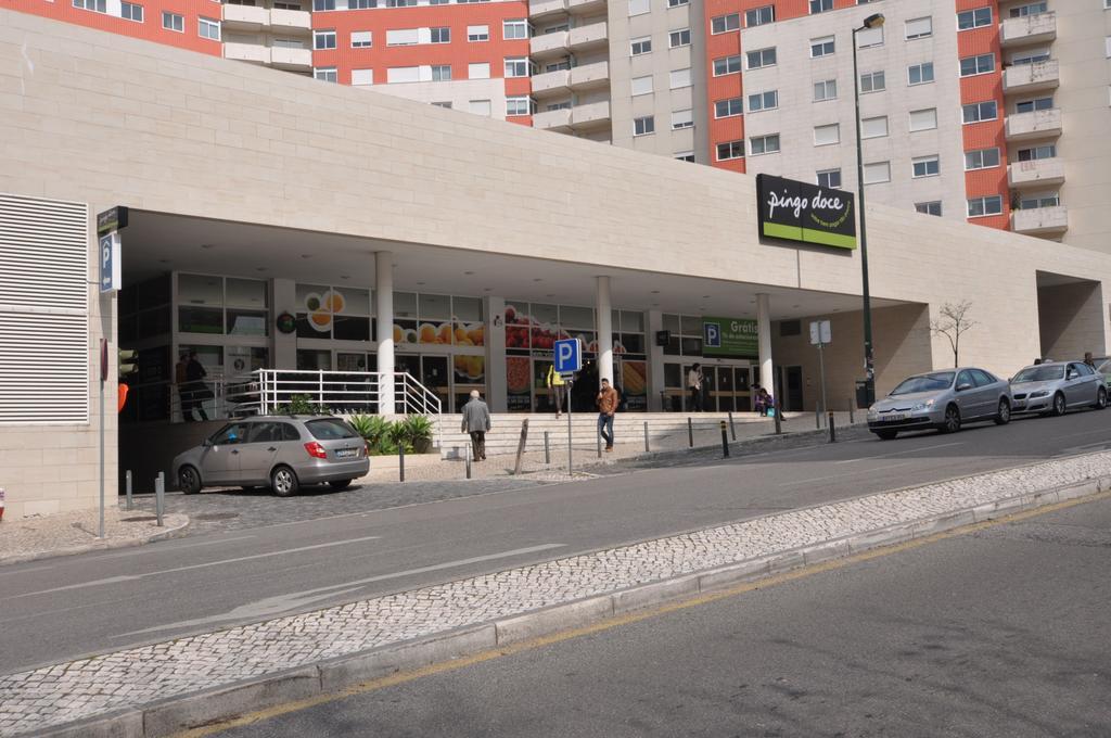 Apart Lisbon Pool Metro Garage Apartamento Exterior foto